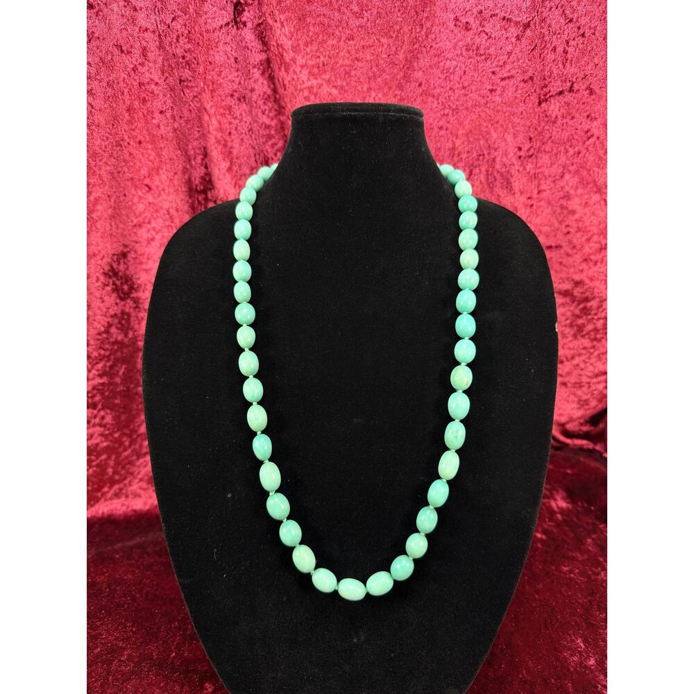 Vintage Jewelry Agate Beaded Strand Necklace Turquoise Tone Hand Knotted Strand